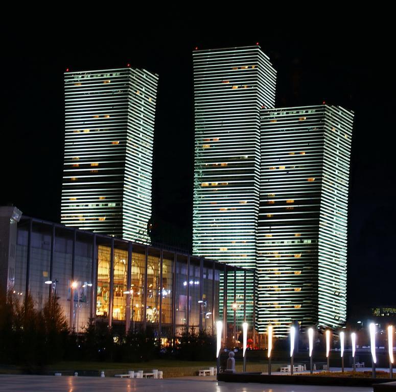 The Place Astana Hostel Exterior photo